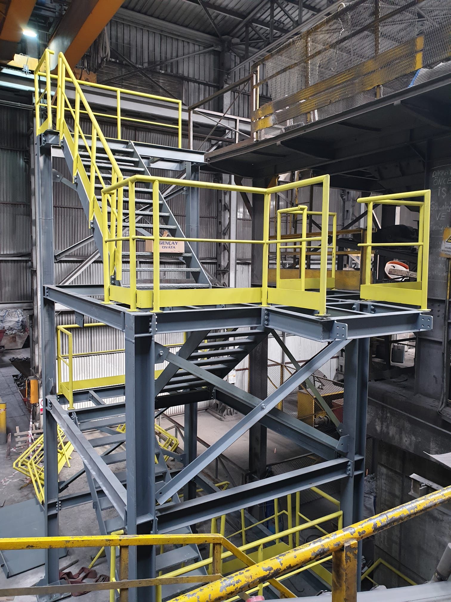 Çelik merdiven montaj aşaması