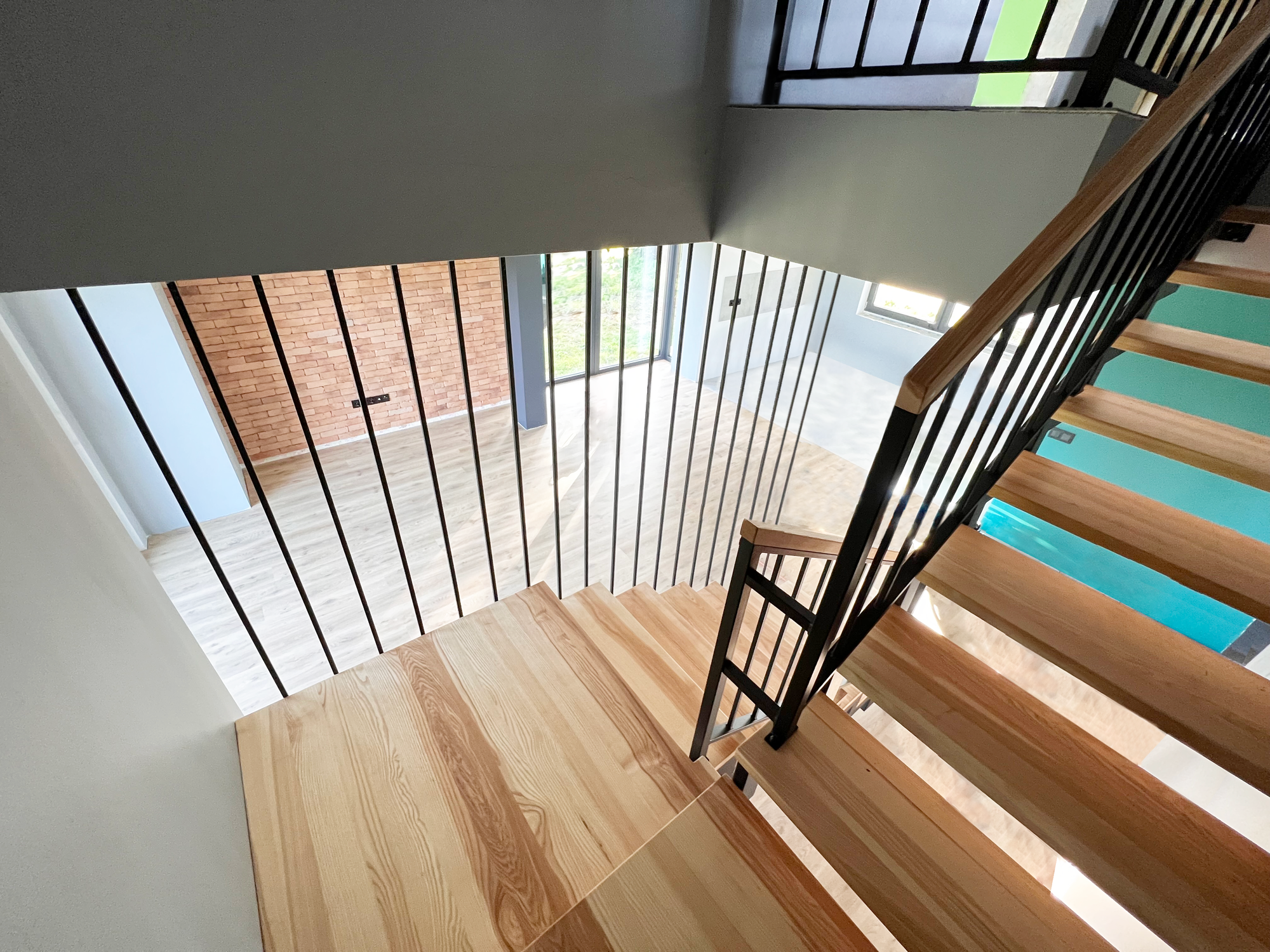 Askı halatlı merdiven tasarımı